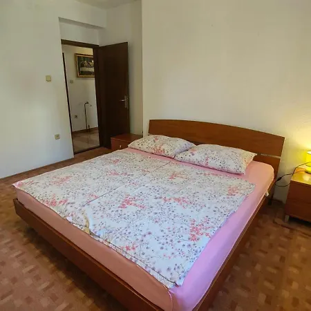 Rudi Appartement *